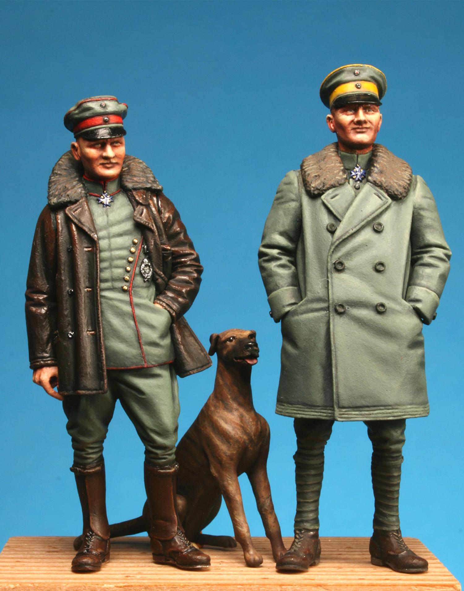 Model Cellar Manfred & Lothar Richthofen with Moritz figurino WWI