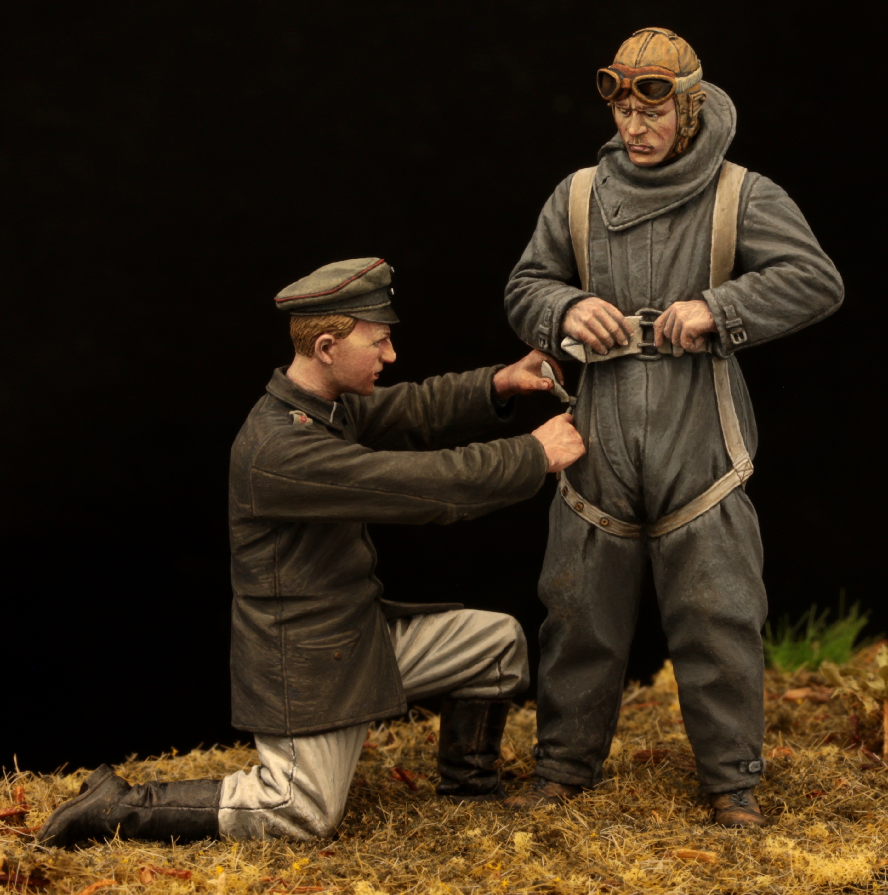 Model Cellar Pilota Tedesco Heinecke Kit Figure WWI Pilota e Meccanico