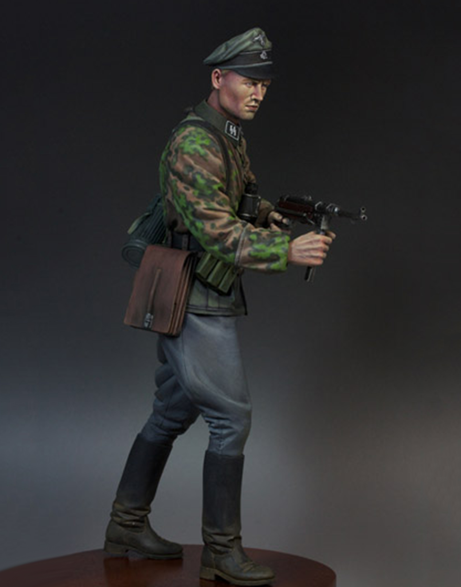 Model Cellar Russia 1941 SS Squad Leader figurino 1941
