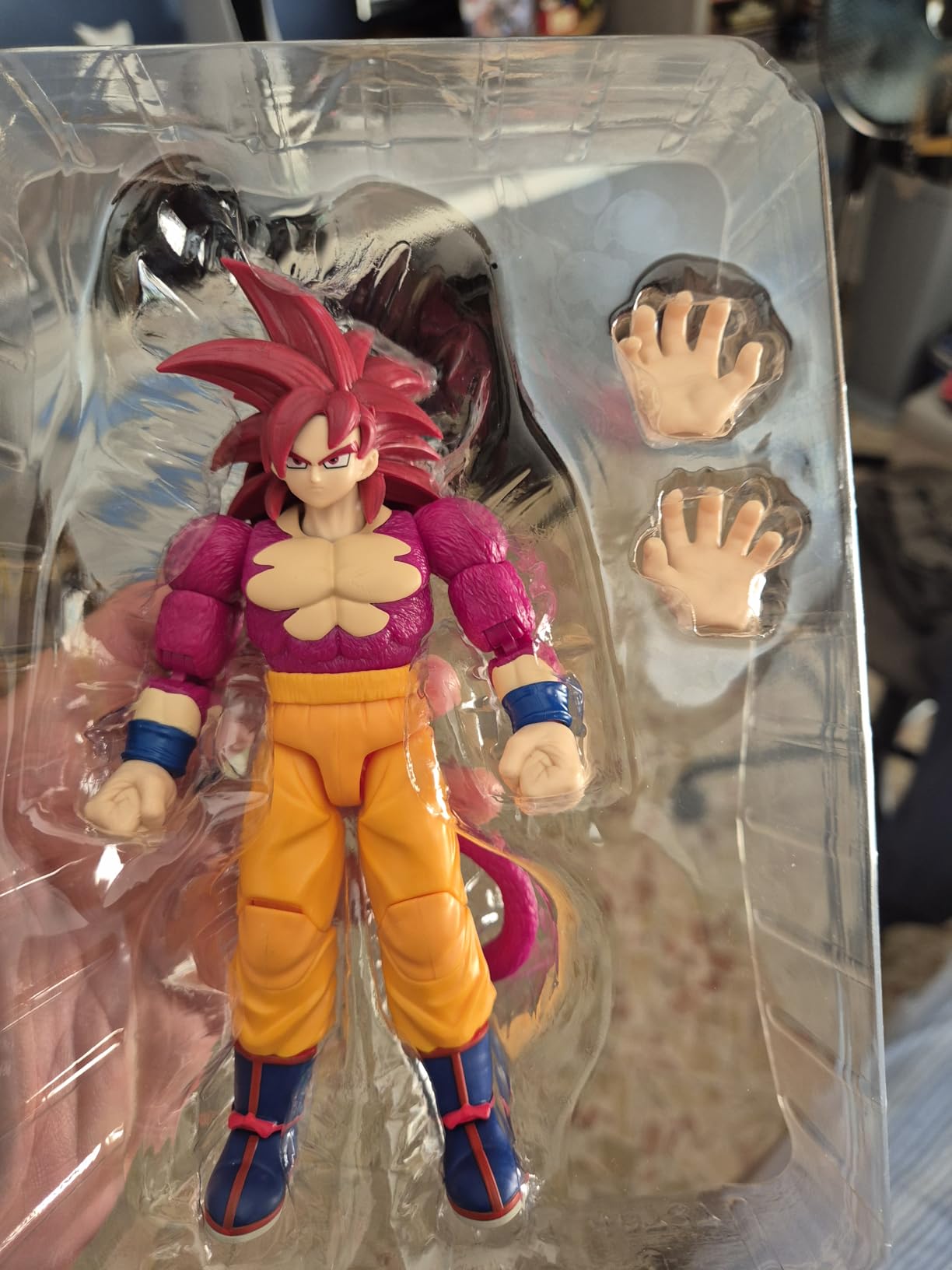 Bandai Dragon Stars Goku Super Saiyan 4 Daima action figure 17 cm