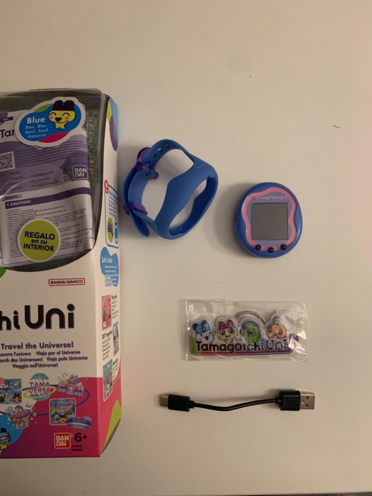 Bandai Tamagotchi Uni 43351 animale virtuale rosa WiFi
