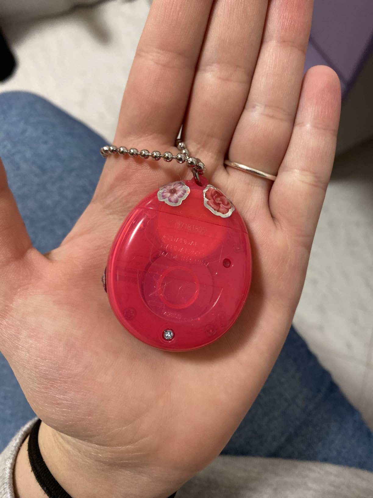 Tamagotchi Originale Tama Universe animaletto virtuale LCD