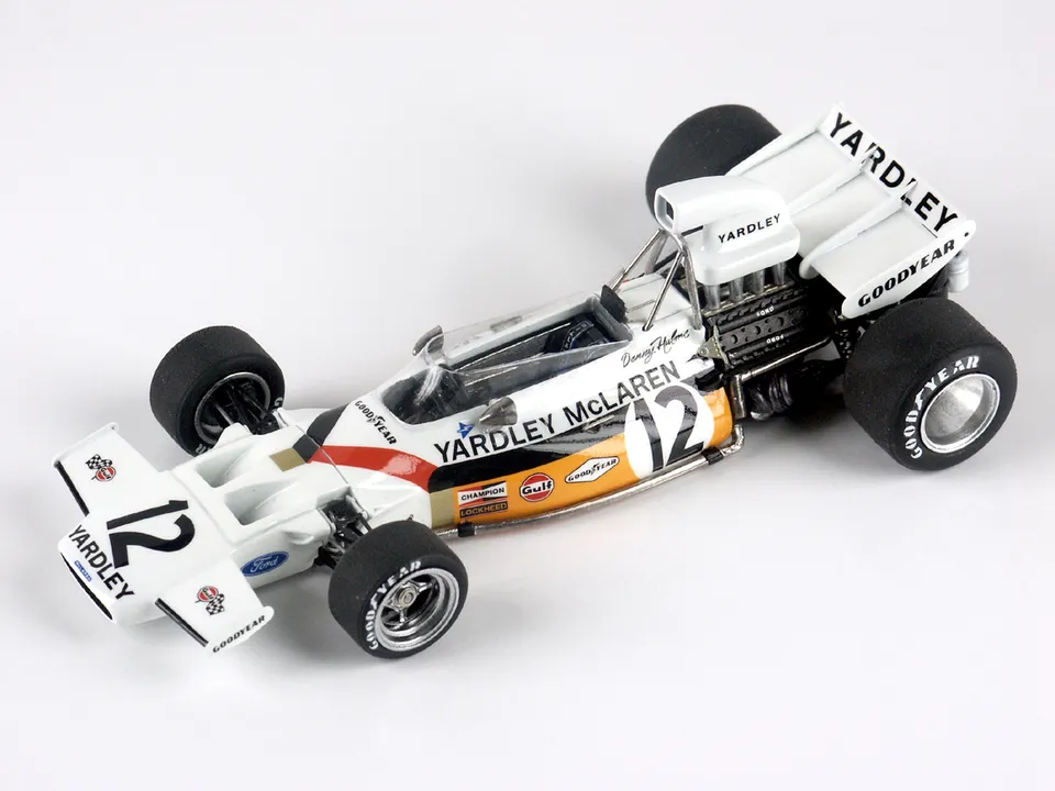 Tameo Kits SLK 034 kit montaggio 1/43 metallo