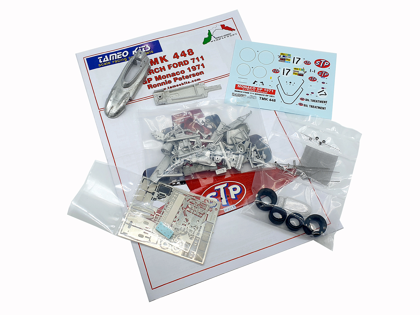 Tameo Kits TMK 448 kit auto 1/43 in metallo