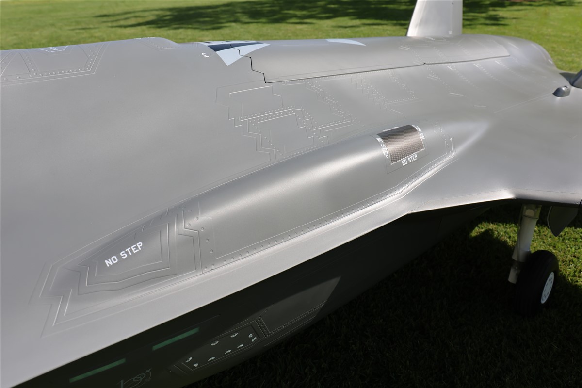 Arolab F-35 Lightning II jet RC in scala