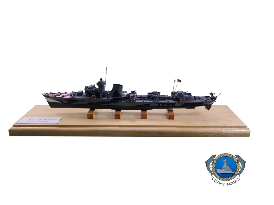 Delphis Models Classe Soldati kit nave 1:700 cacciatorpediniere