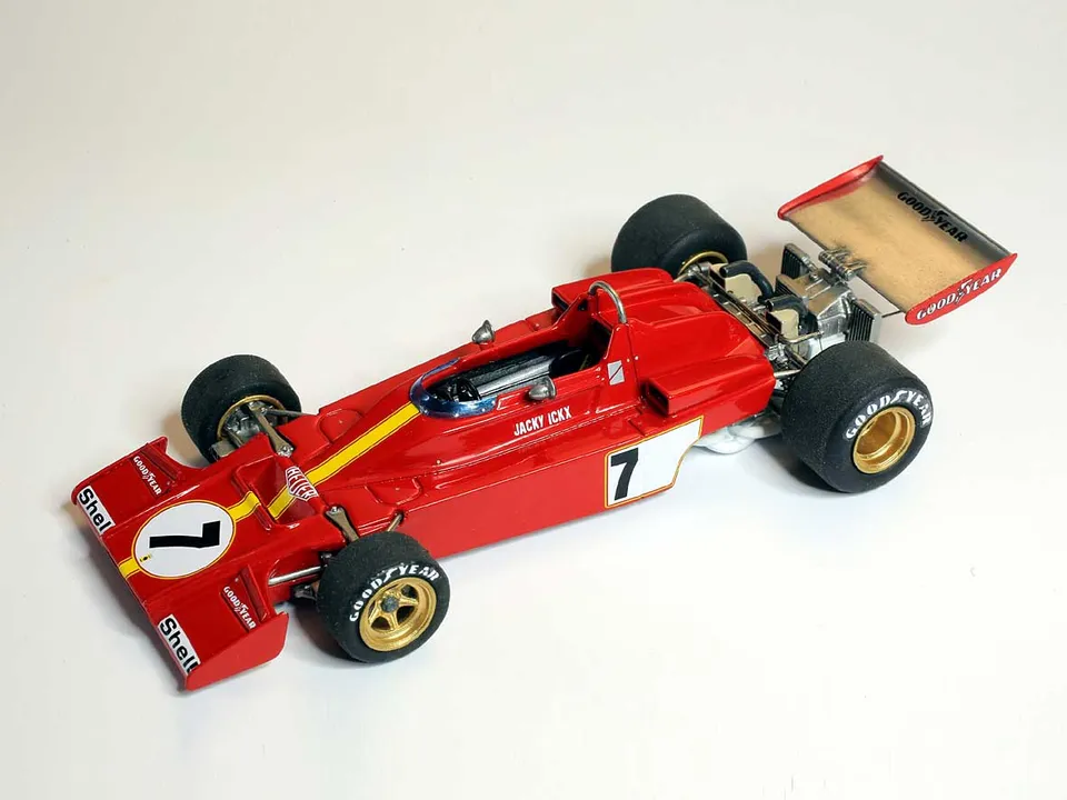 Tameo SLK 122 kit montaggio 1/43 metallo