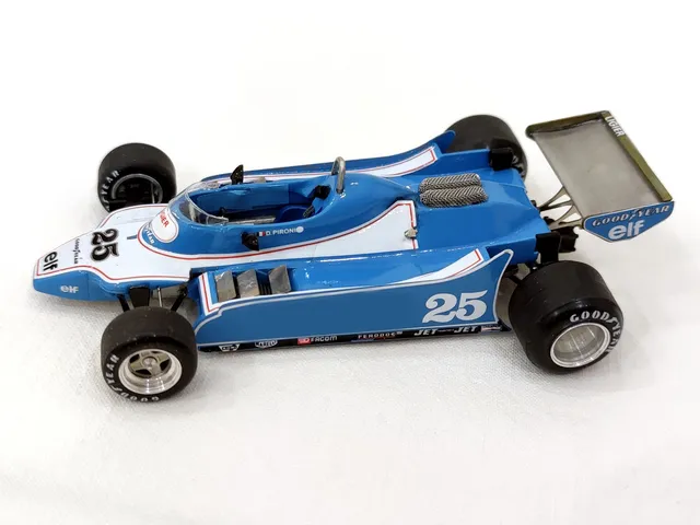 Tameo Kits SLK 081 kit scala 1/43 in metallo