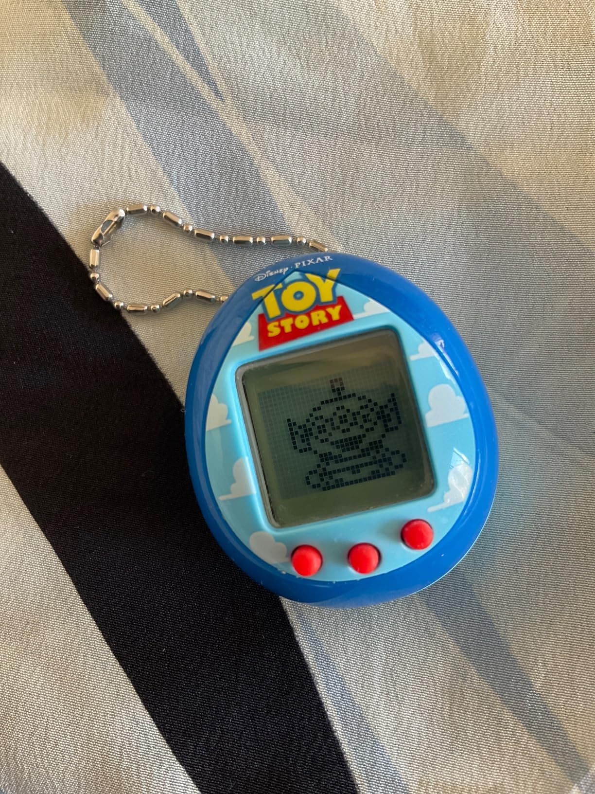 Bandai Tamagotchi Nano One Piece Going Merry 81149 animale virtuale