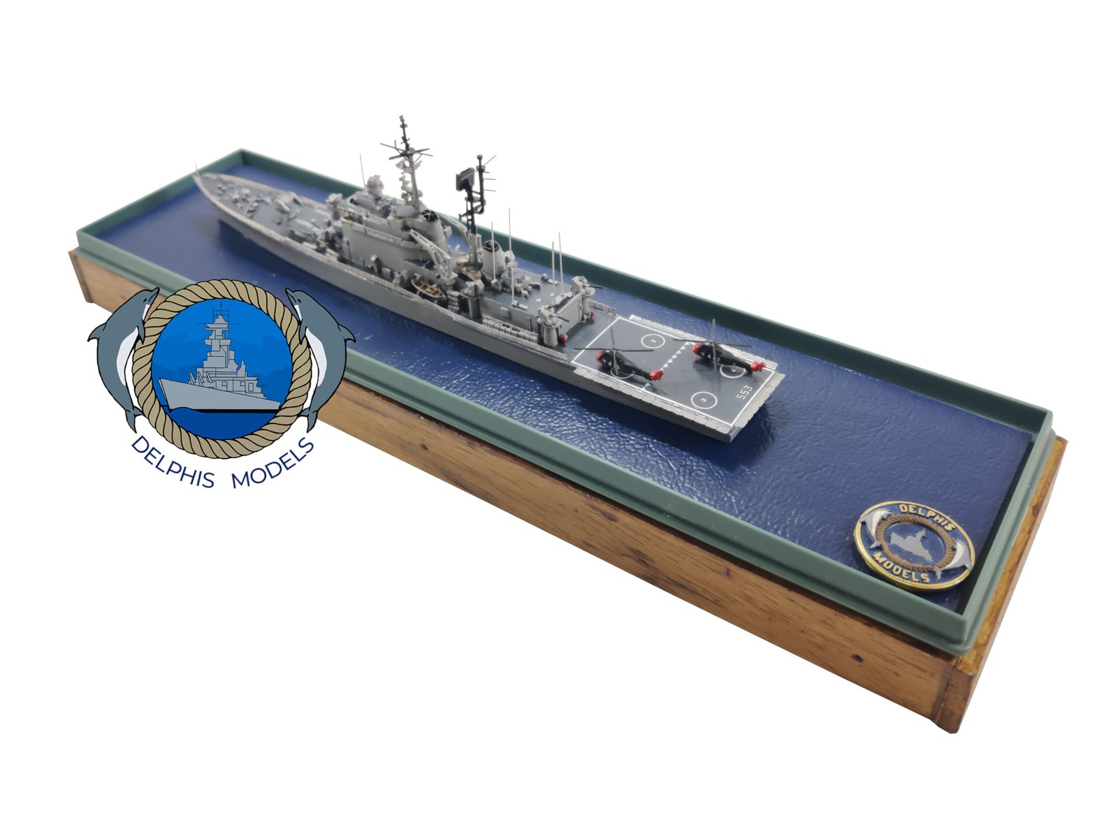 Delphis Models Andrea Doria C553 incrociatore modello montato 1/700