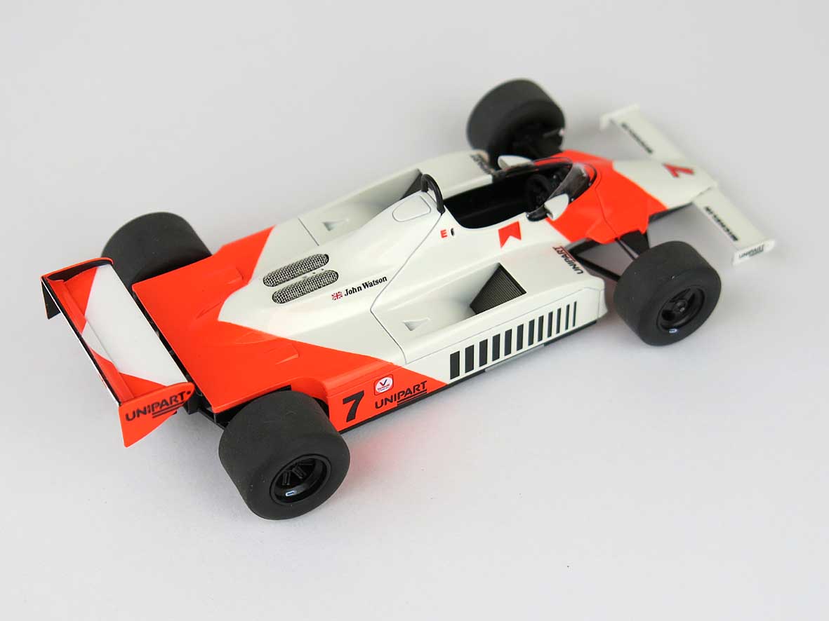 Tameo Kits SLK 111 kit montaggio scala 1/43 metallo