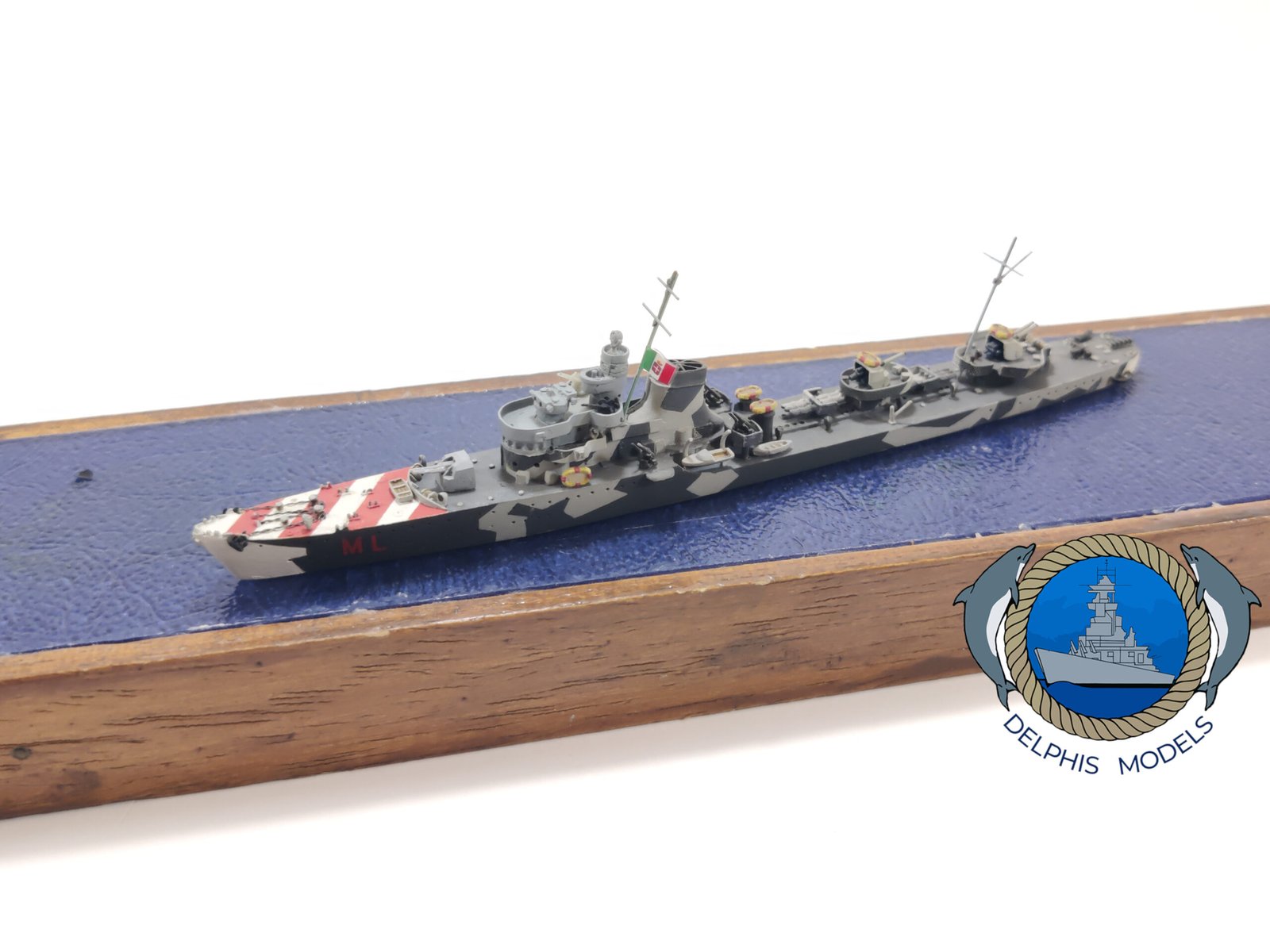 Delphis Models Classe Maestrale 1:700 kit cacciatorpediniere