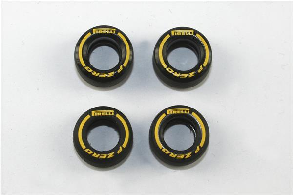 Tameo Kits PWT 28 pneumatici soft Pirelli P Zero
