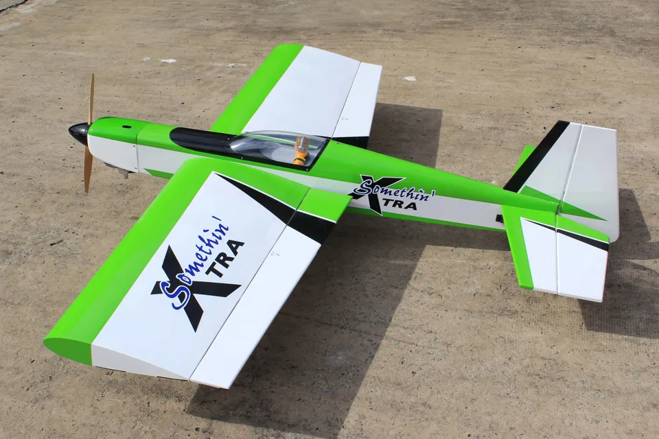 SIG Somethin Xtra 60 EG ARF aereo verde acrobazia