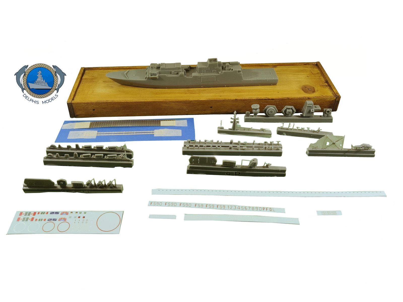 Delphis Models Bergamini FREMM 1:700 kit nave ASW/GP