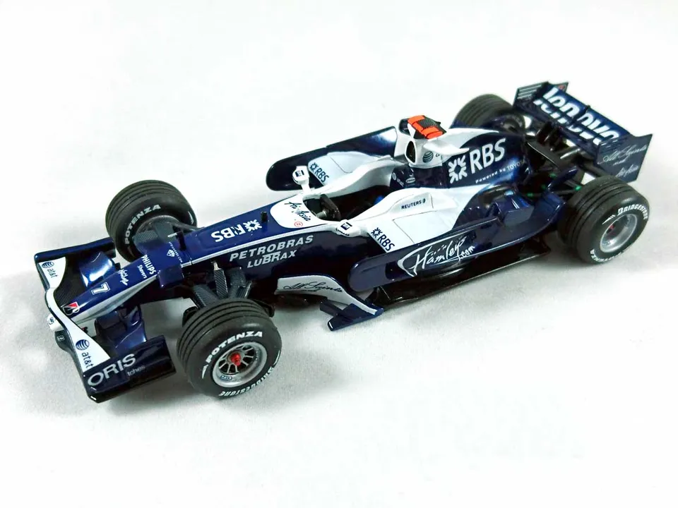 Tameo Kits SLK 071 kit montaggio 1/43 da verniciare