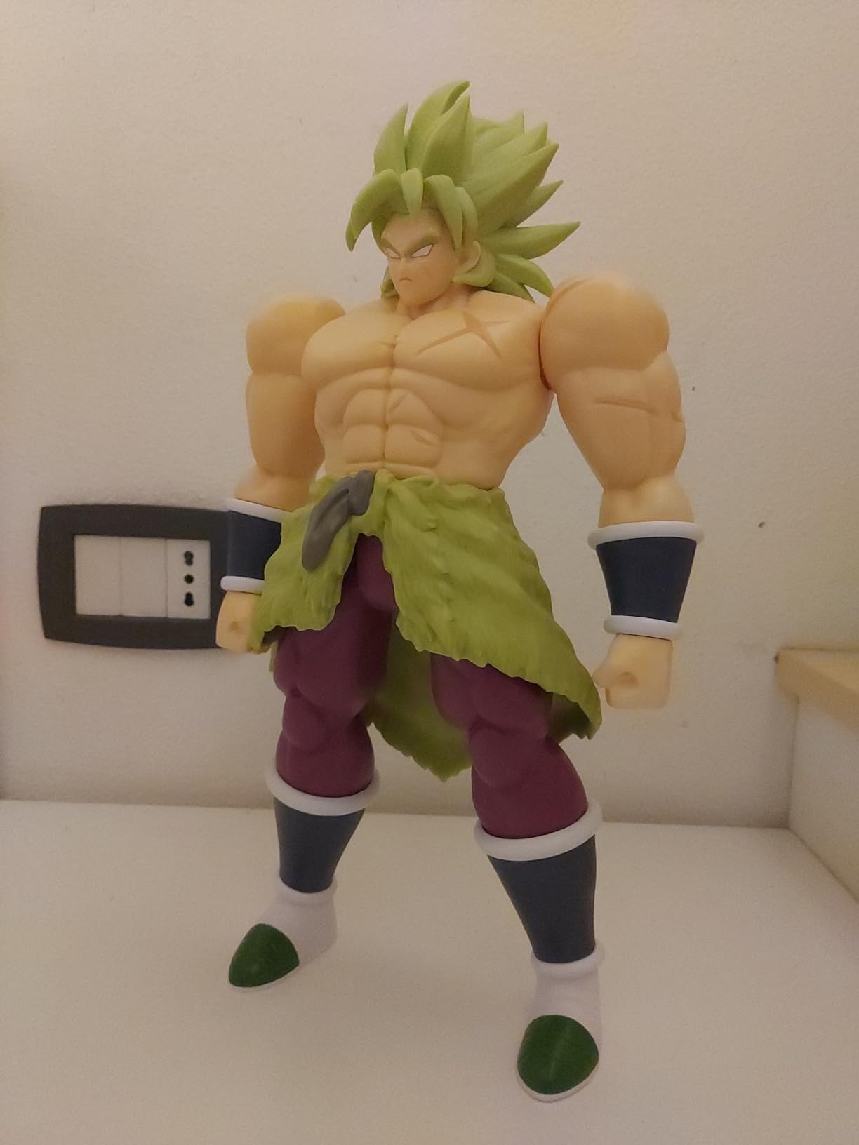 Bandai Dragon Ball Super Limit Breaker Broly action figure 30cm