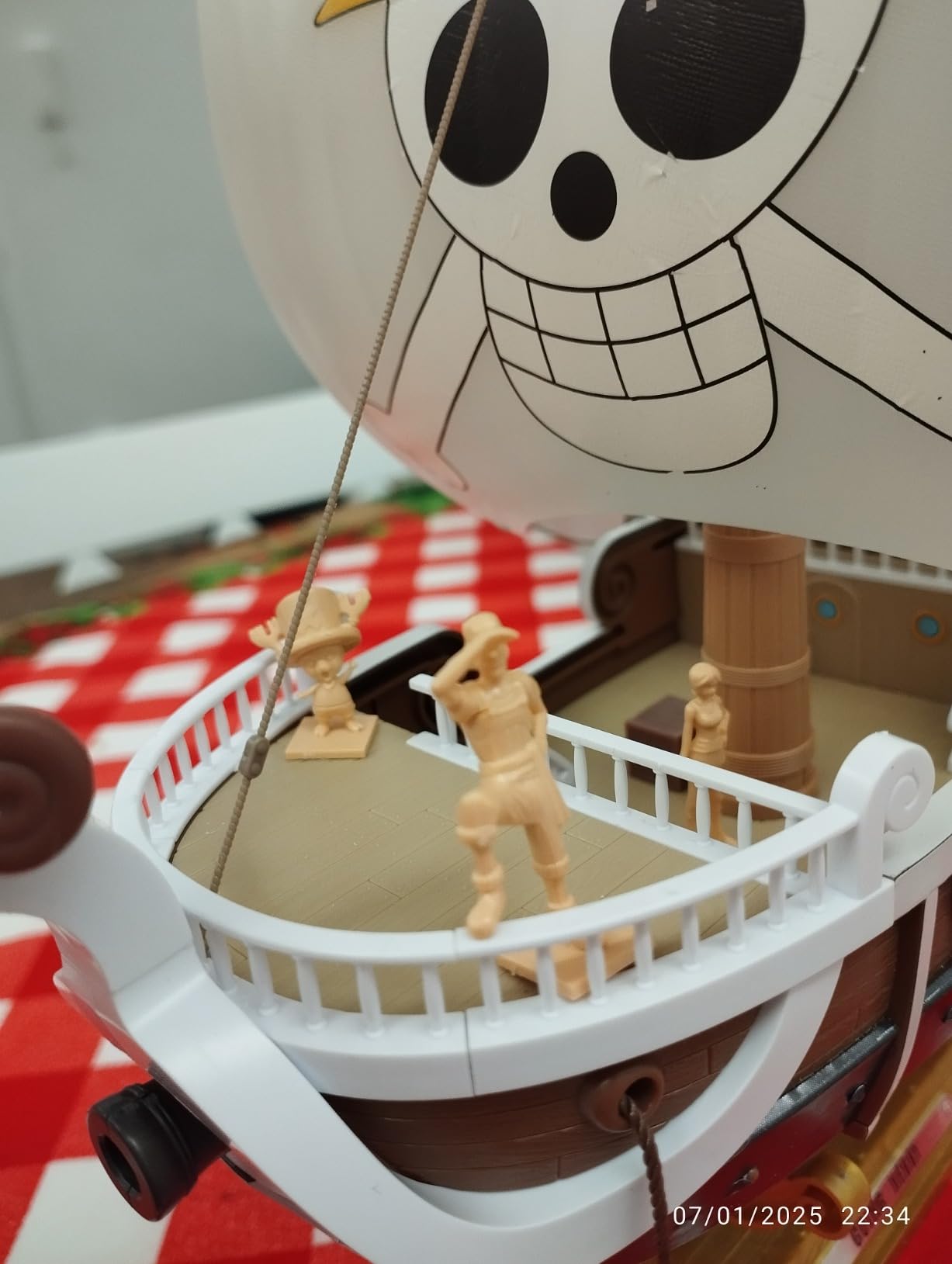 Bandai One Piece Thousand Sunny Wano kit modello multicolore