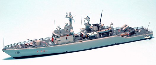 Delphis Models Classe Minerva F 551 corvetta kit Marina Militare