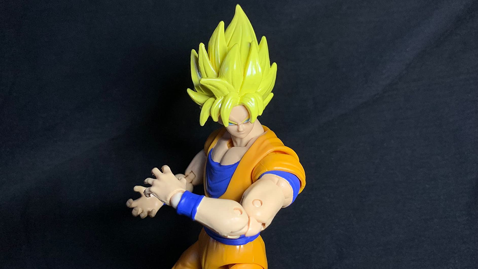 Bandai Dragon Stars Super Saiyan Blue Gogeta action figure 17 cm