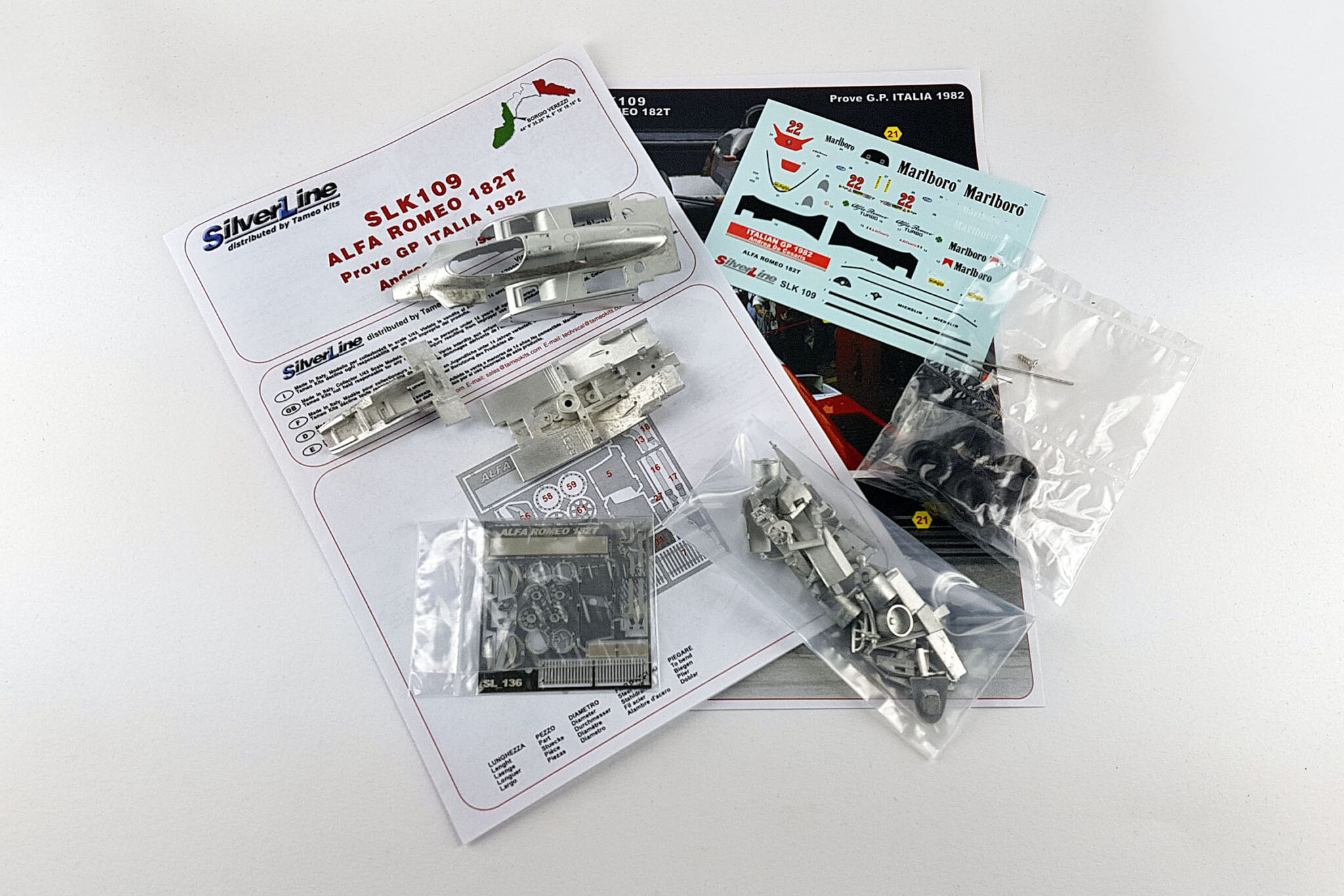 TAMEO Kits SLK 109 Kit Montaggio 1/43 Metallo