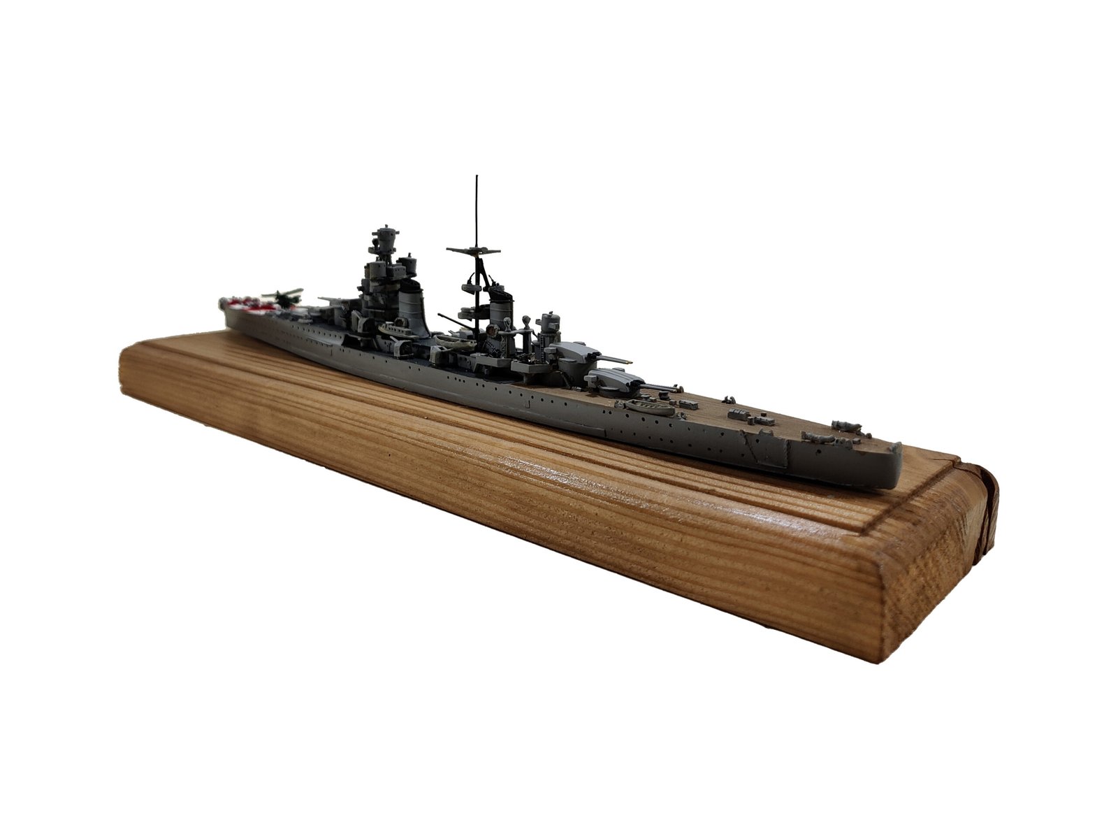 Delphis Models Zara Fiume 1:700 kit incrociatore pesante
