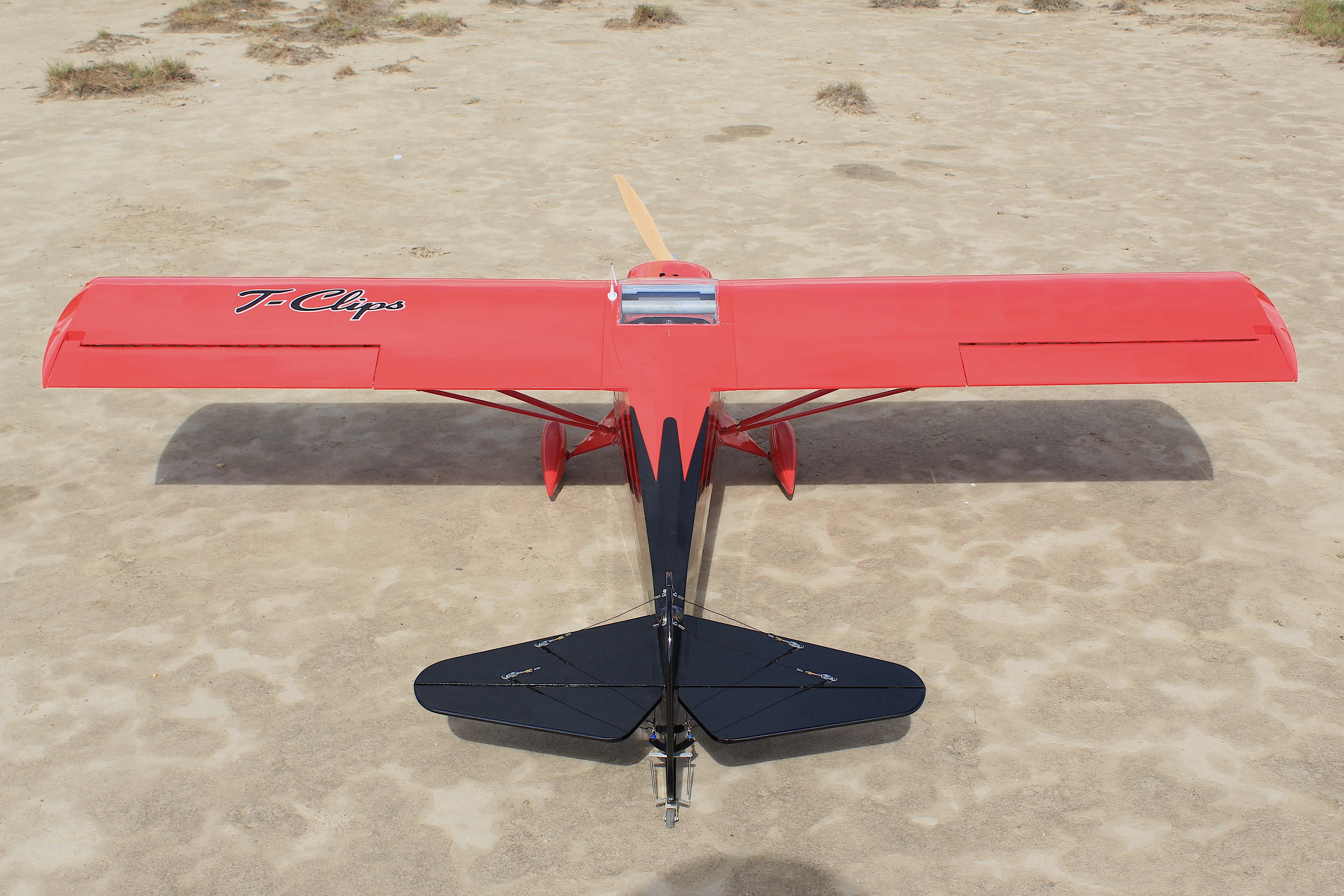 SIG T-Clips 1/4 ARF aereo RC 90" balsa