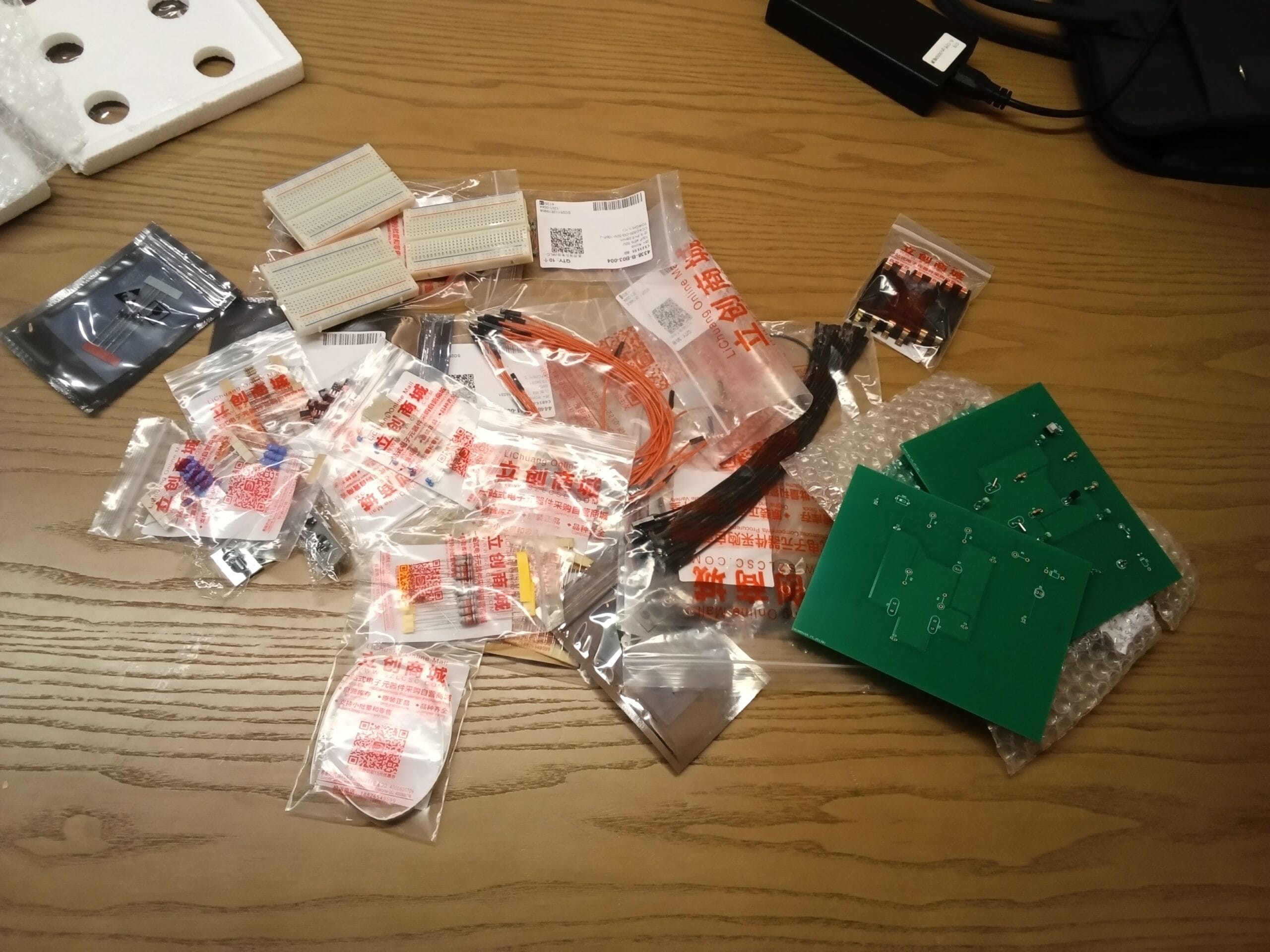 TwoWings STEM KIT 002 kit elettronica digitale logica