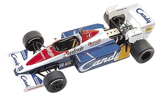 Tameo Kits TMK 228 kit auto 1/43 da verniciare