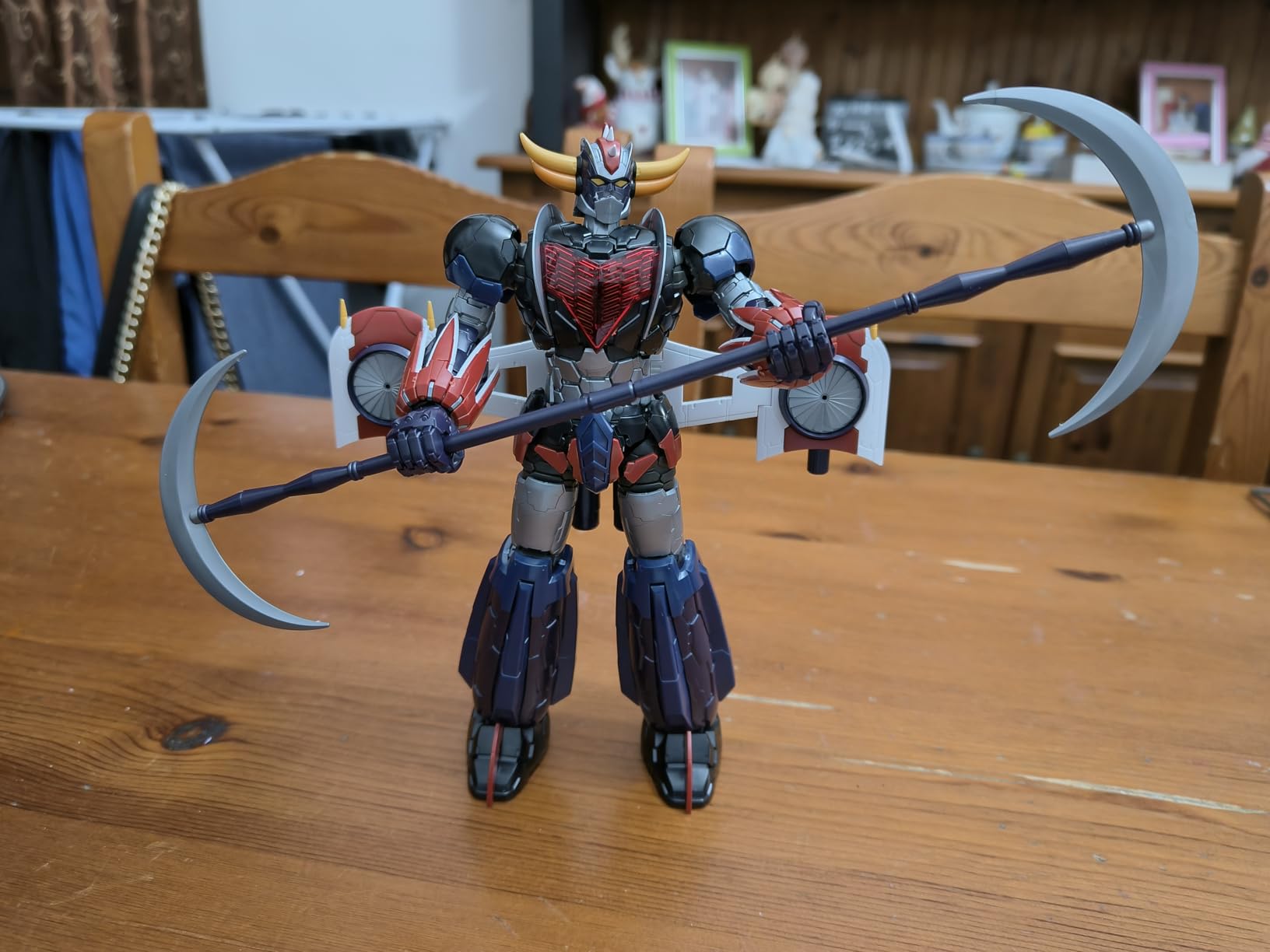 Bandai HG Grendizer Infinitism model kit 1/144 20 cm