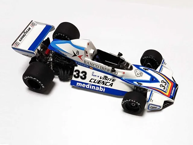 Tameo Kits SLK 058 kit montaggio scala 1/43