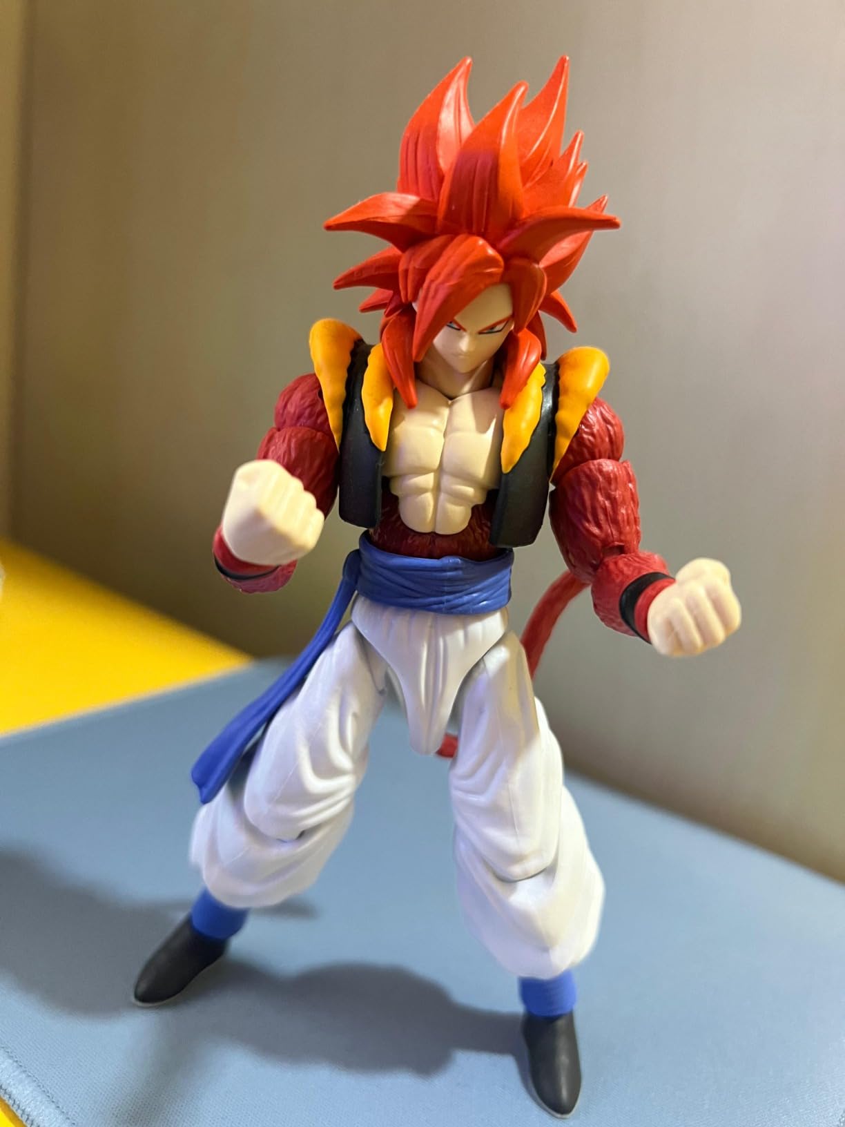 Bandai Dragon Stars Goku Ultra Instinct action figure 17 cm