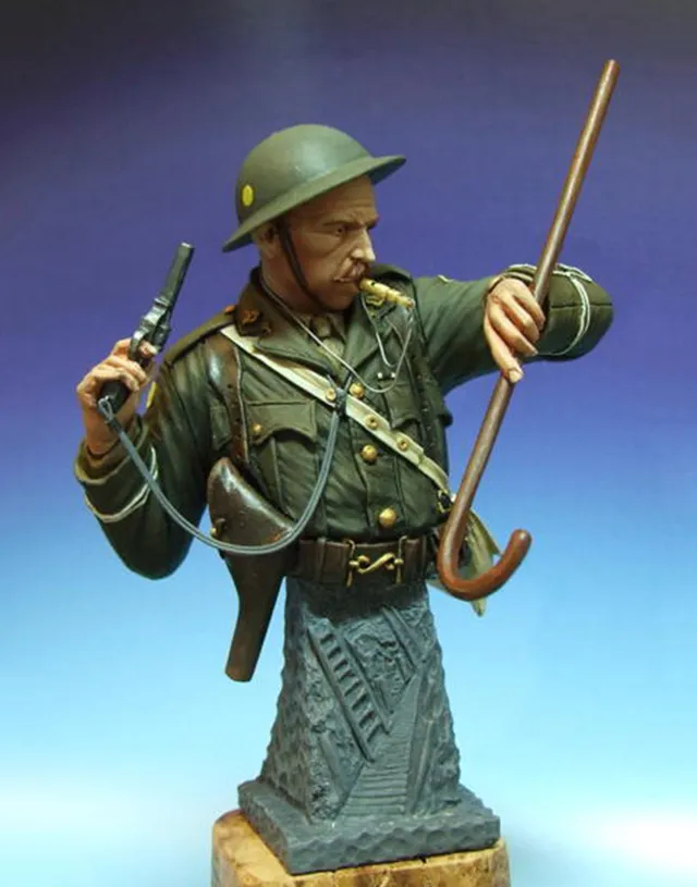 Model Cellar Over The Top Captain 2/5th 1916 figurino