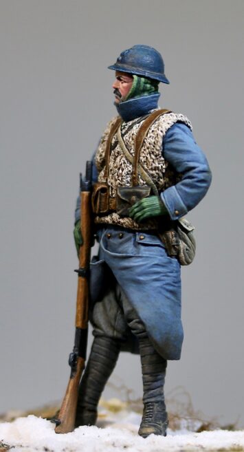Model Cellar WWI French Poilu in winter dress figurino