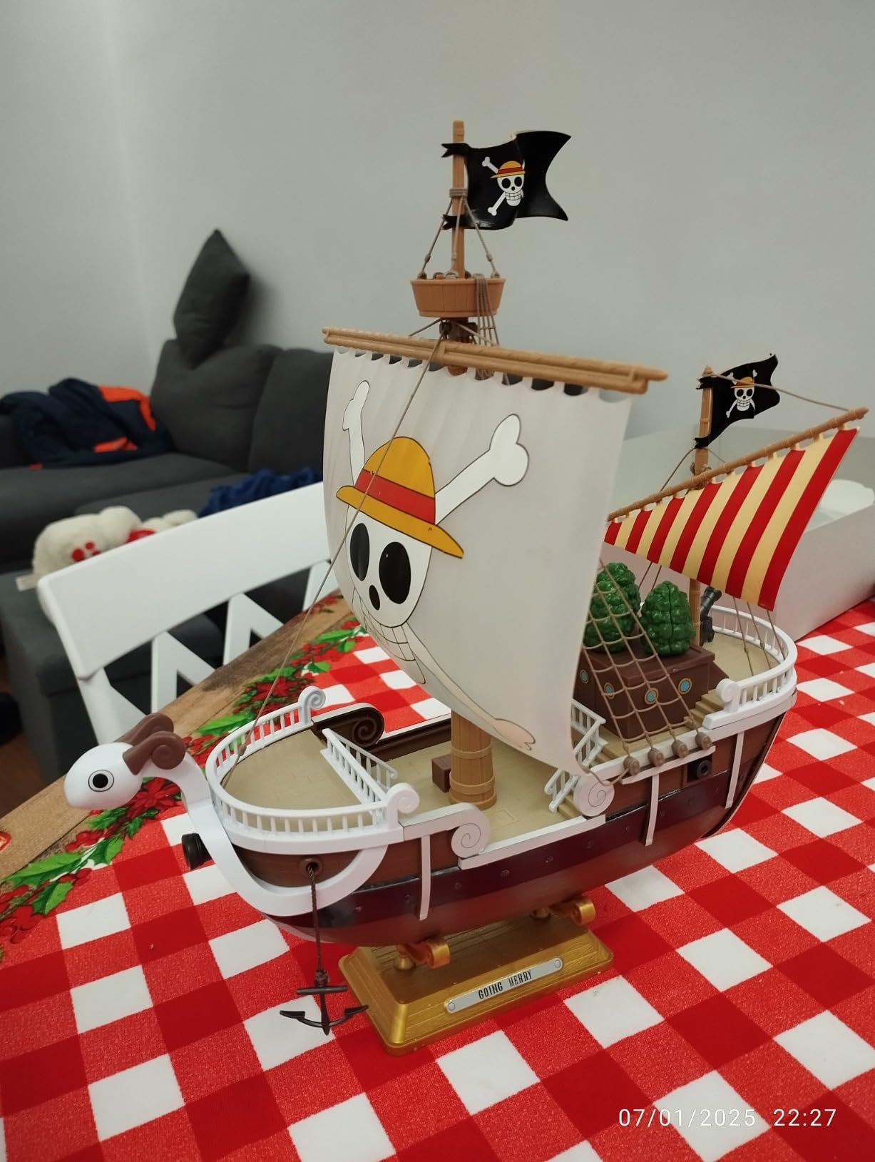 Bandai One Piece Thousand Sunny Wano kit modello multicolore