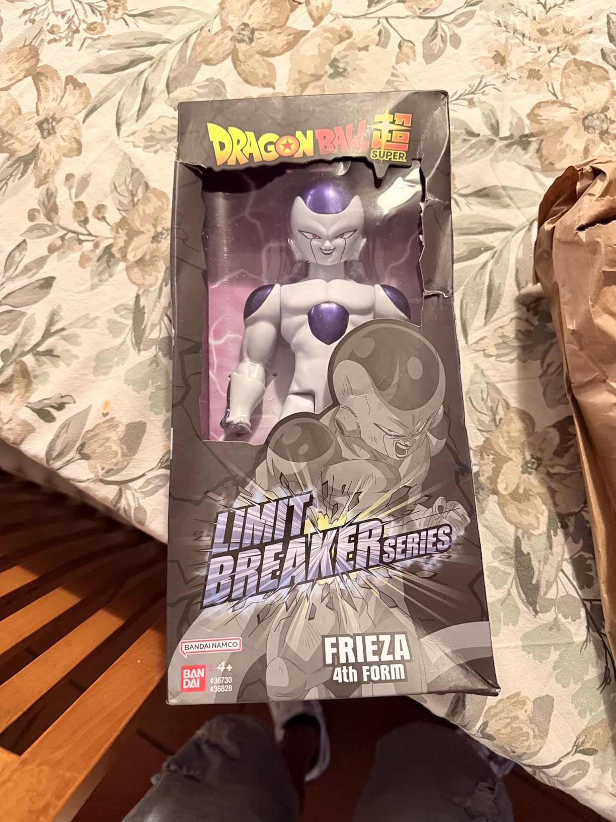 Bandai Limit Breaker Golden Freezer action figure 30 cm articolata