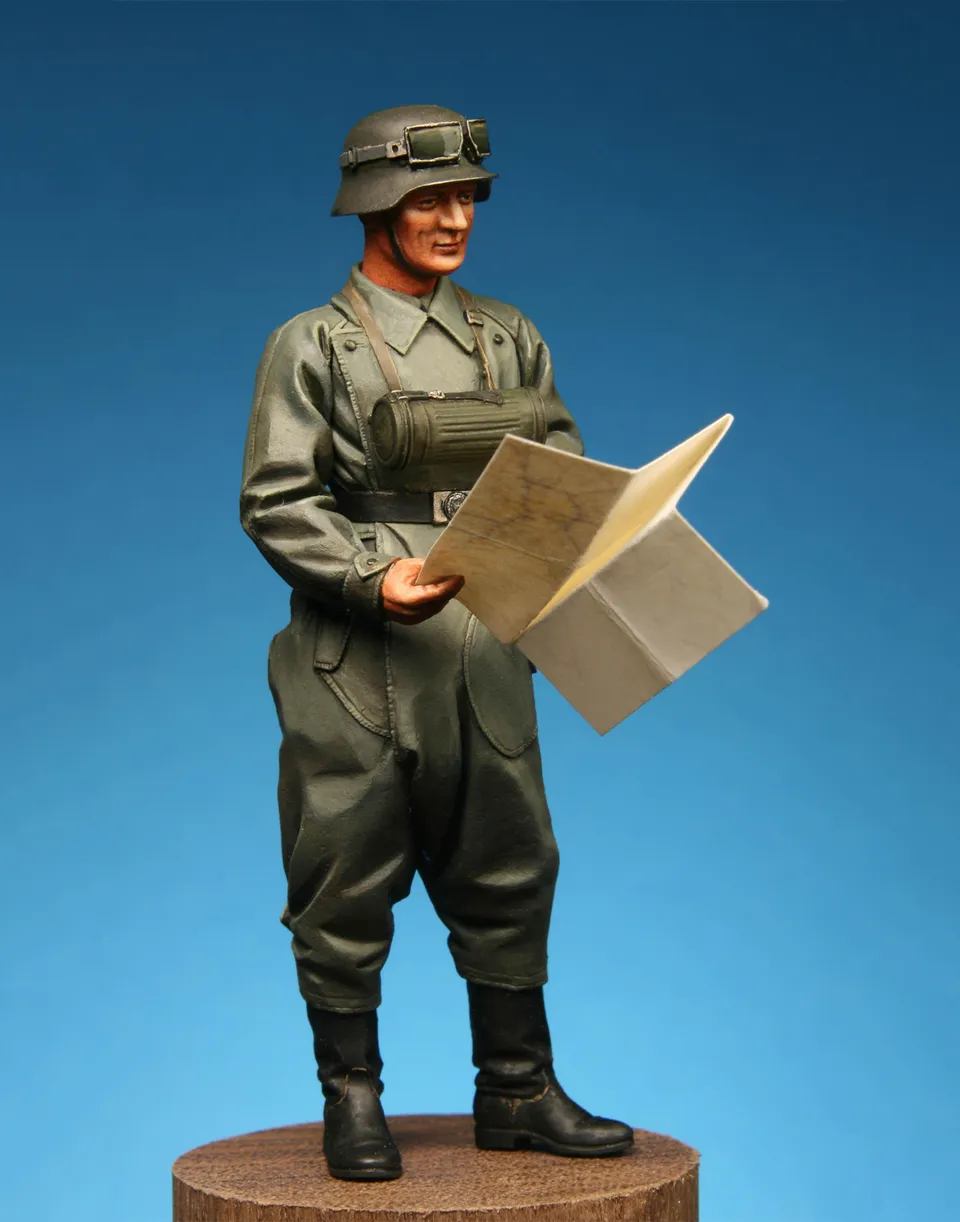 Model Cellar Motorcycle Rider with Map figurino motociclista