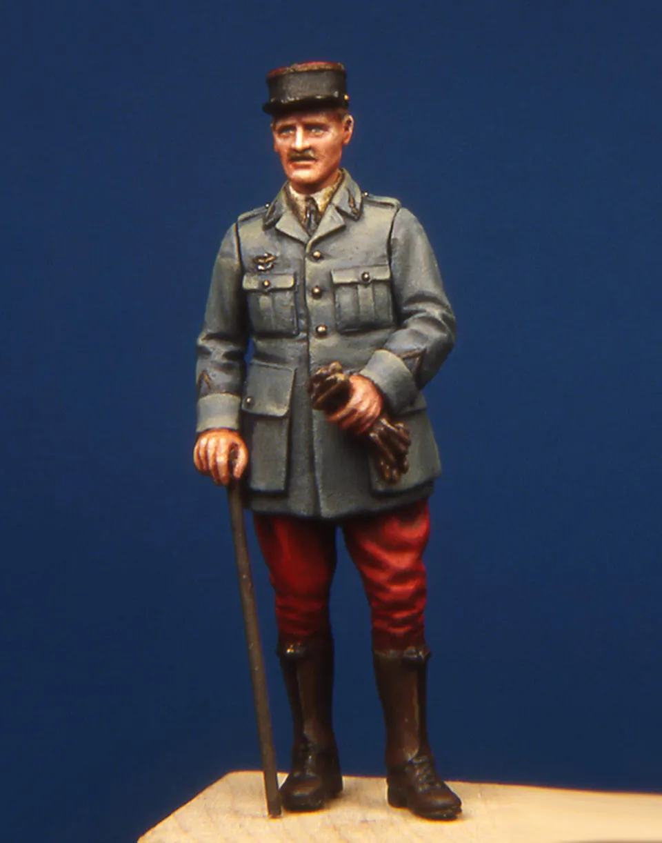 Model Cellar WWI French Pilot Officer busto