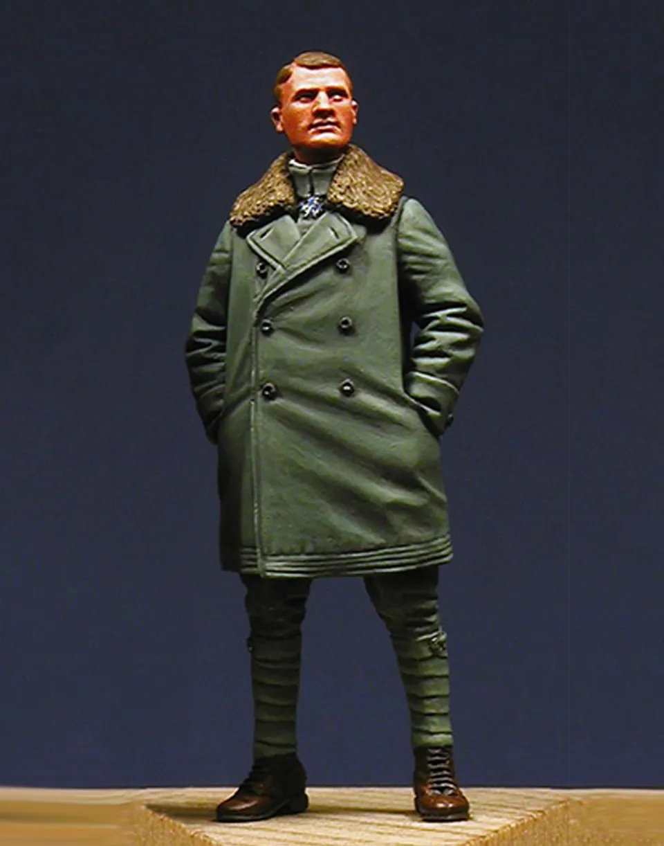 Model Cellar Lothar von Richthofen figurino aviatore