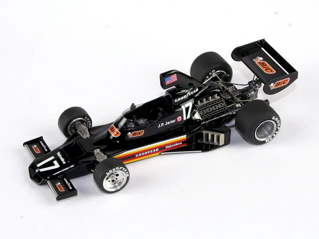 Tameo Kits SLK 024 kit scala 1/43 in metallo