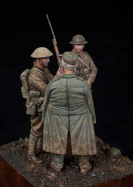 Model Cellar WWI British Infantry with Wounded German figurino WWI