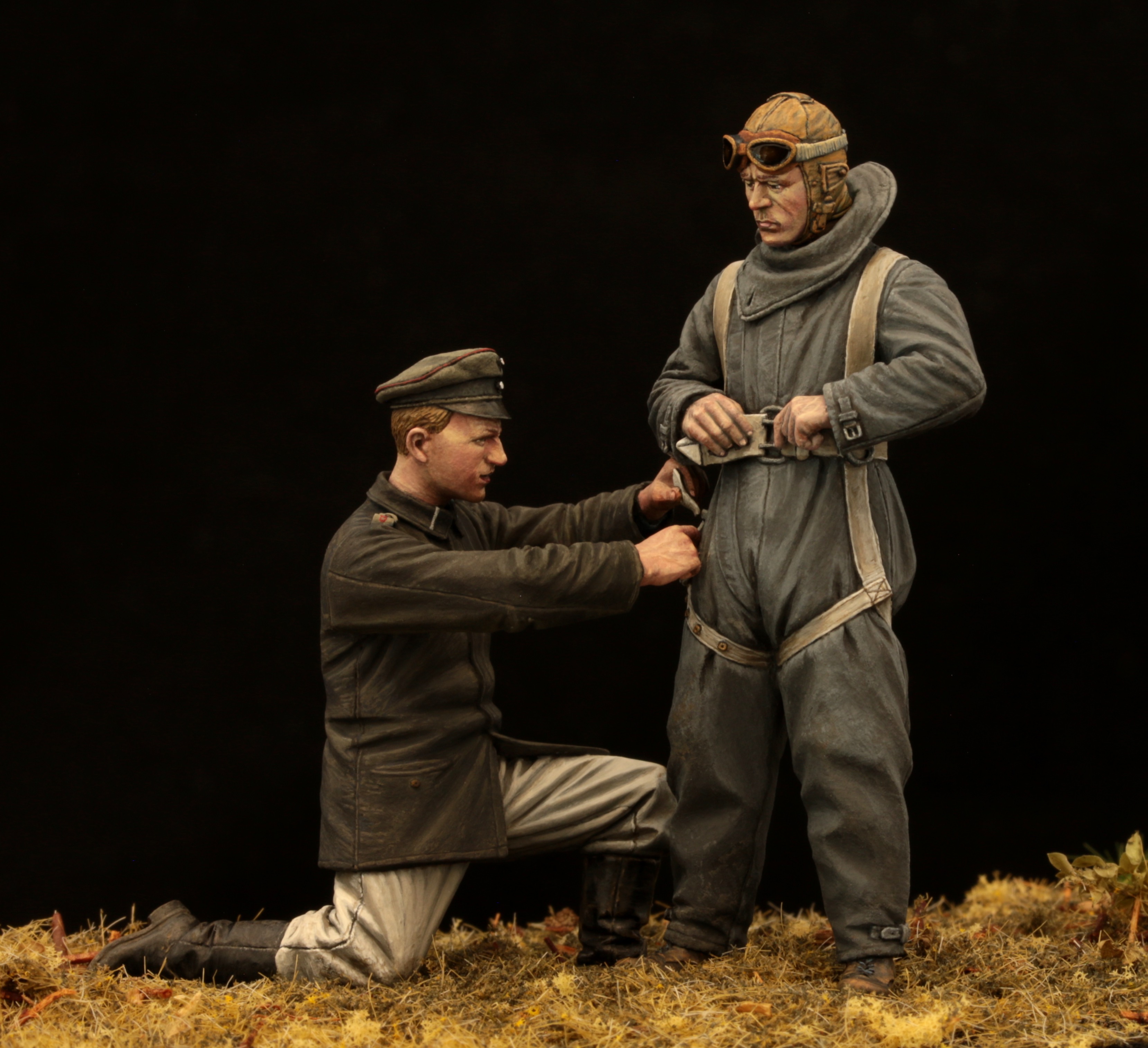 Model Cellar Pilota Tedesco Heinecke Kit Figure WWI Pilota e Meccanico
