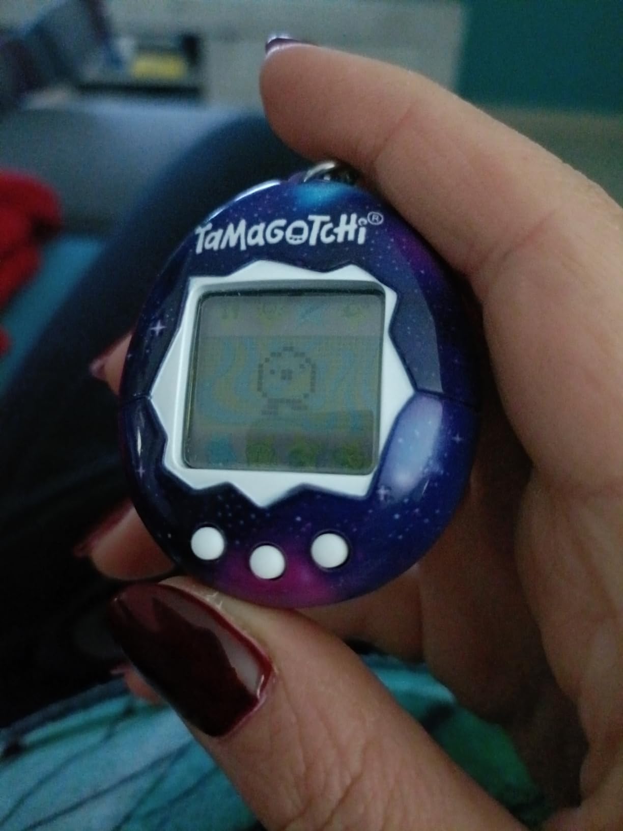 Tamagotchi Originale Tama Universe animaletto virtuale LCD