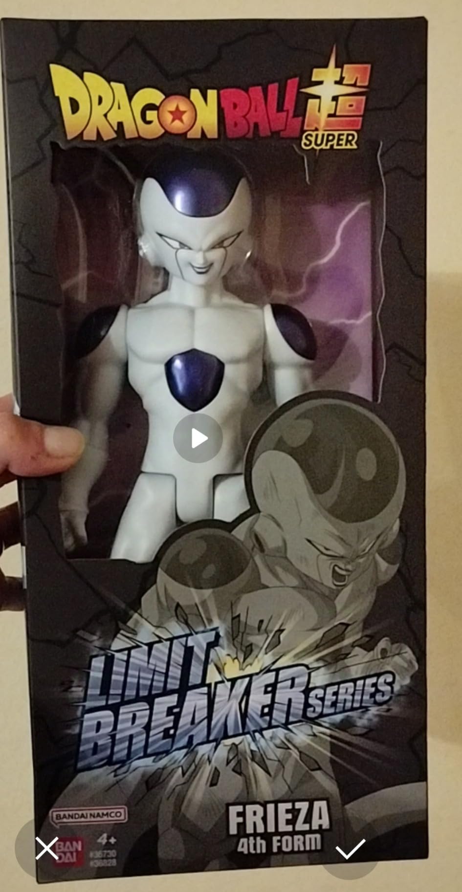 Bandai Limit Breaker Golden Freezer action figure 30 cm articolata