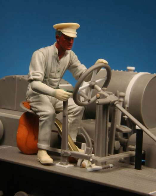 Model Cellar Holt Tractor Driver figurino 1/35 per Roden