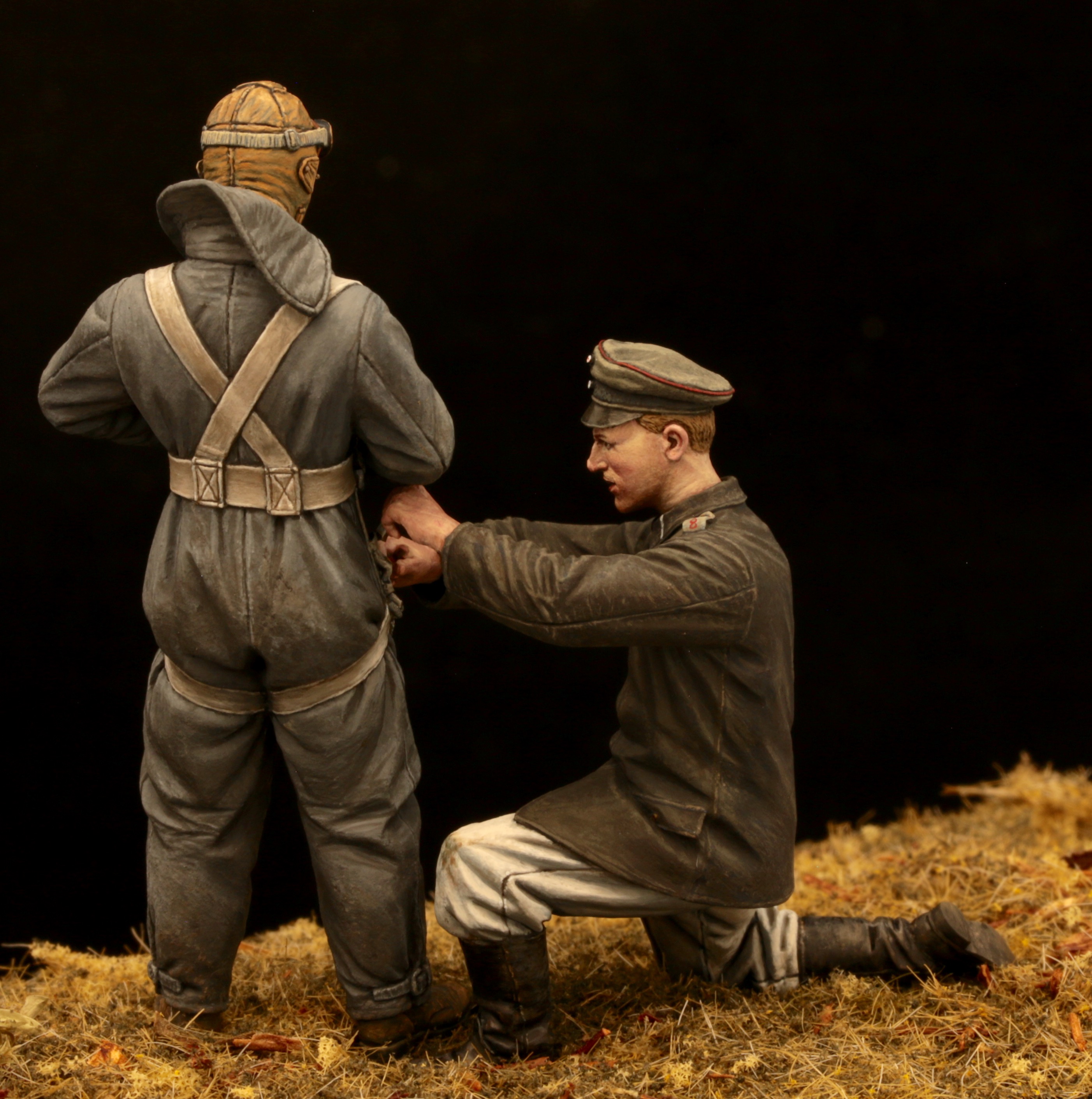 Model Cellar Pilota Tedesco Heinecke Kit Figure WWI Pilota e Meccanico