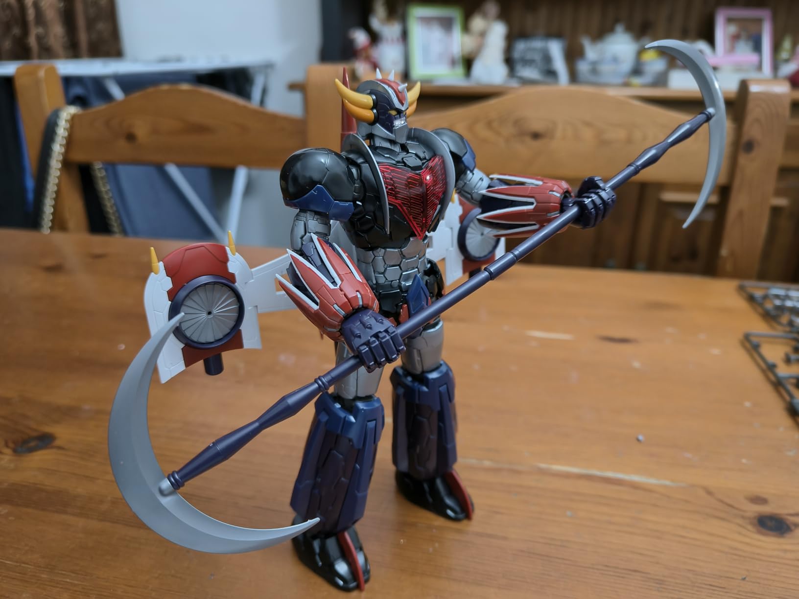 Bandai HG Grendizer Infinitism model kit 1/144 20 cm