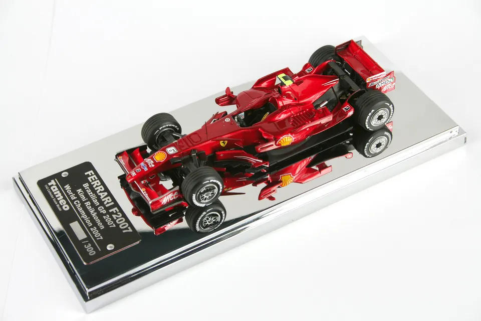 Tameo Kits TB 011 kit 1/43 metallo bianco